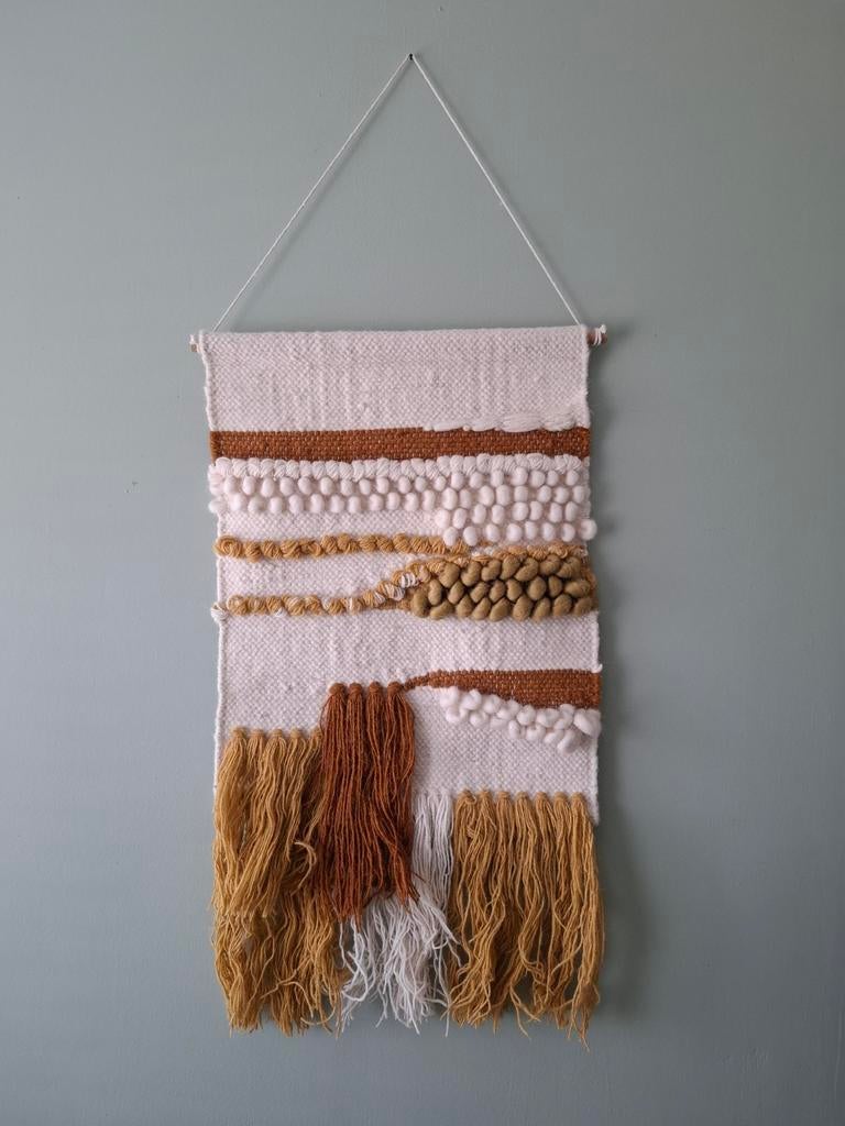 Handgeweven wandkleed met textuur in natuurlijke tinten, Boho, Meerkleurig, Ophalen of Verzenden, Zo goed als nieuw
