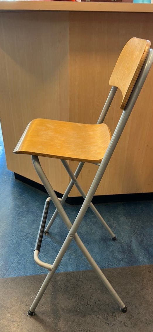 6 stuks barkruk inklapbaar MOET WEG, Huis en Inrichting, Barkrukken, Ophalen, Met voetsteun, 60 tot 90 cm, Metaal