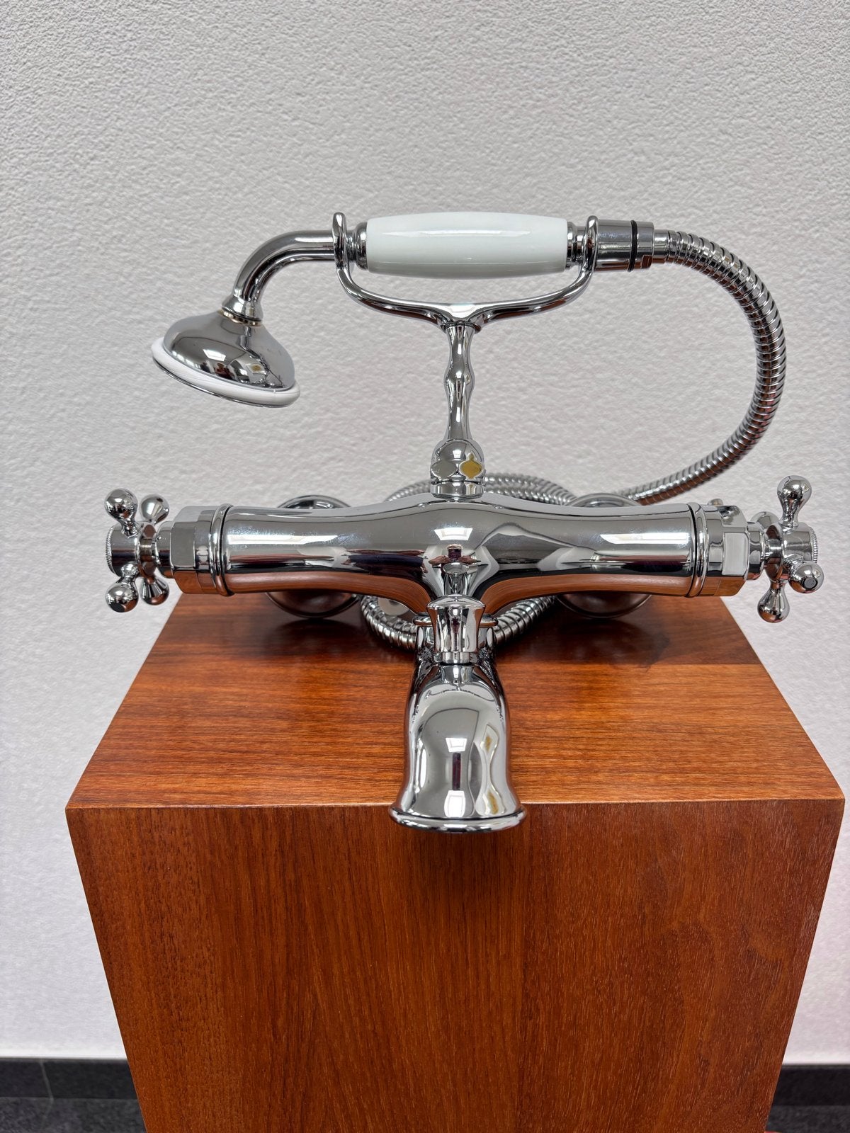 Nostalgische Thermostatische Chroom Badkraan met Handdouche, Doe-het-zelf en Verbouw, Ophalen of Verzenden, Nieuw, Chroom, Bad