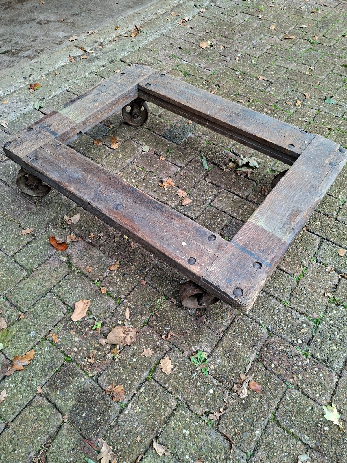 Industriële transportkar op gietijzeren zwenkwielen, Antiek en Kunst, Ophalen of Verzenden