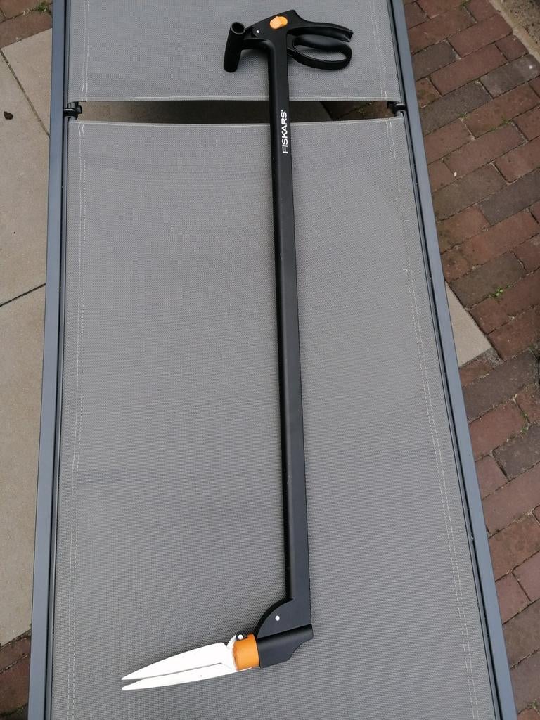 Fiskars Graskantschaar Kantjesknipper Knipper op steel, Ophalen of Verzenden, Zo goed als nieuw, Overige soorten, Fiskars