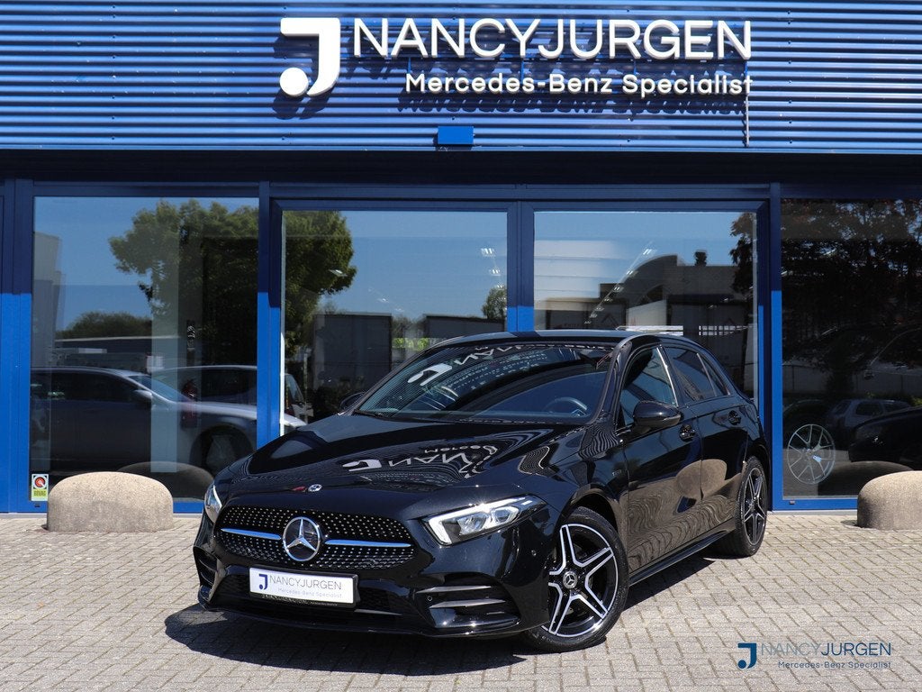 Mercedes-Benz A-Klasse 250e | AMG | NIght Pakket | MBUX High, 12 maanden, Gebruikt, 4 cilinders, Automatische klimaatregeling