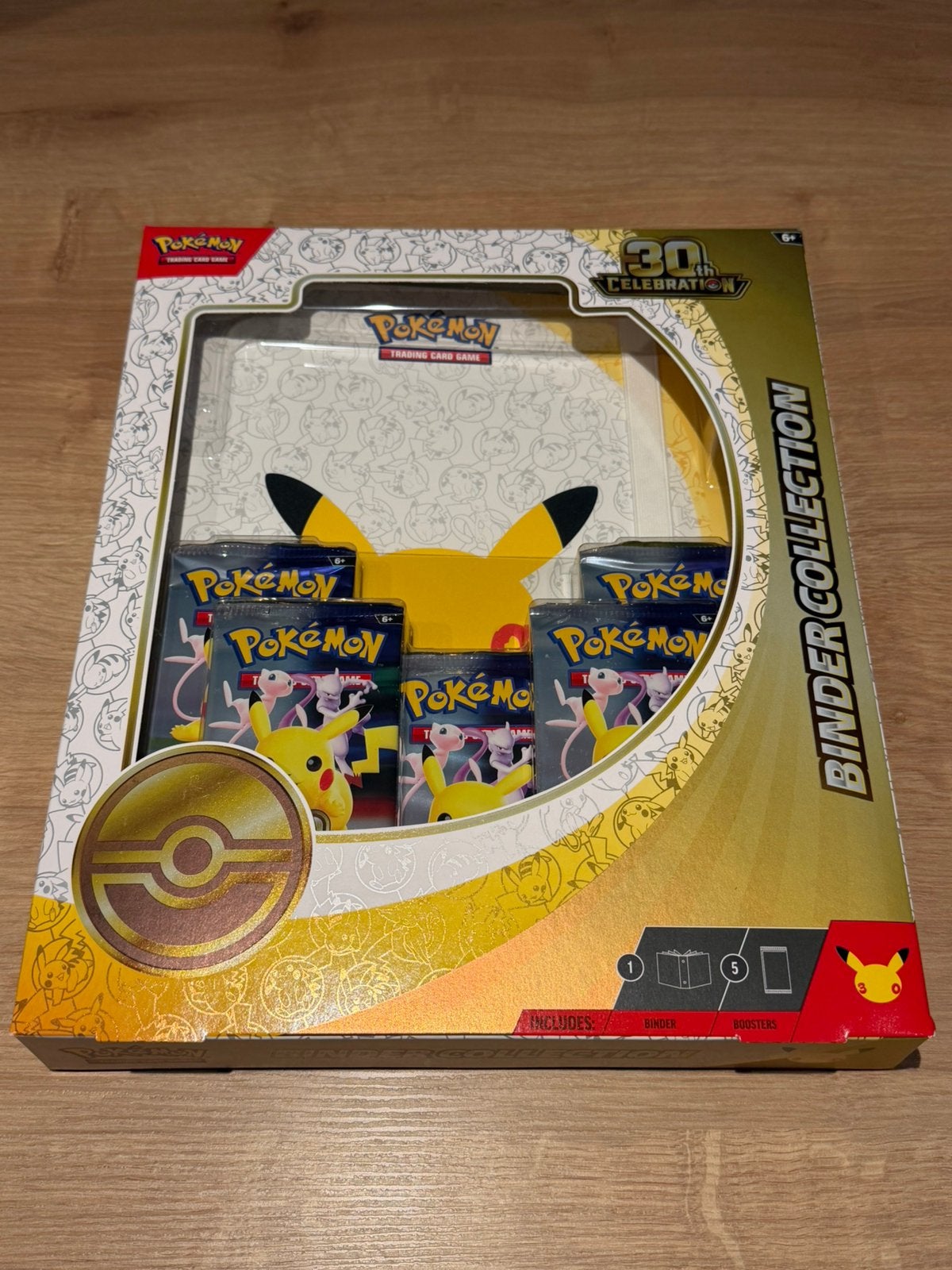 30th anniversary binder collection, Ophalen of Verzenden, Zo goed als nieuw, Boosterbox