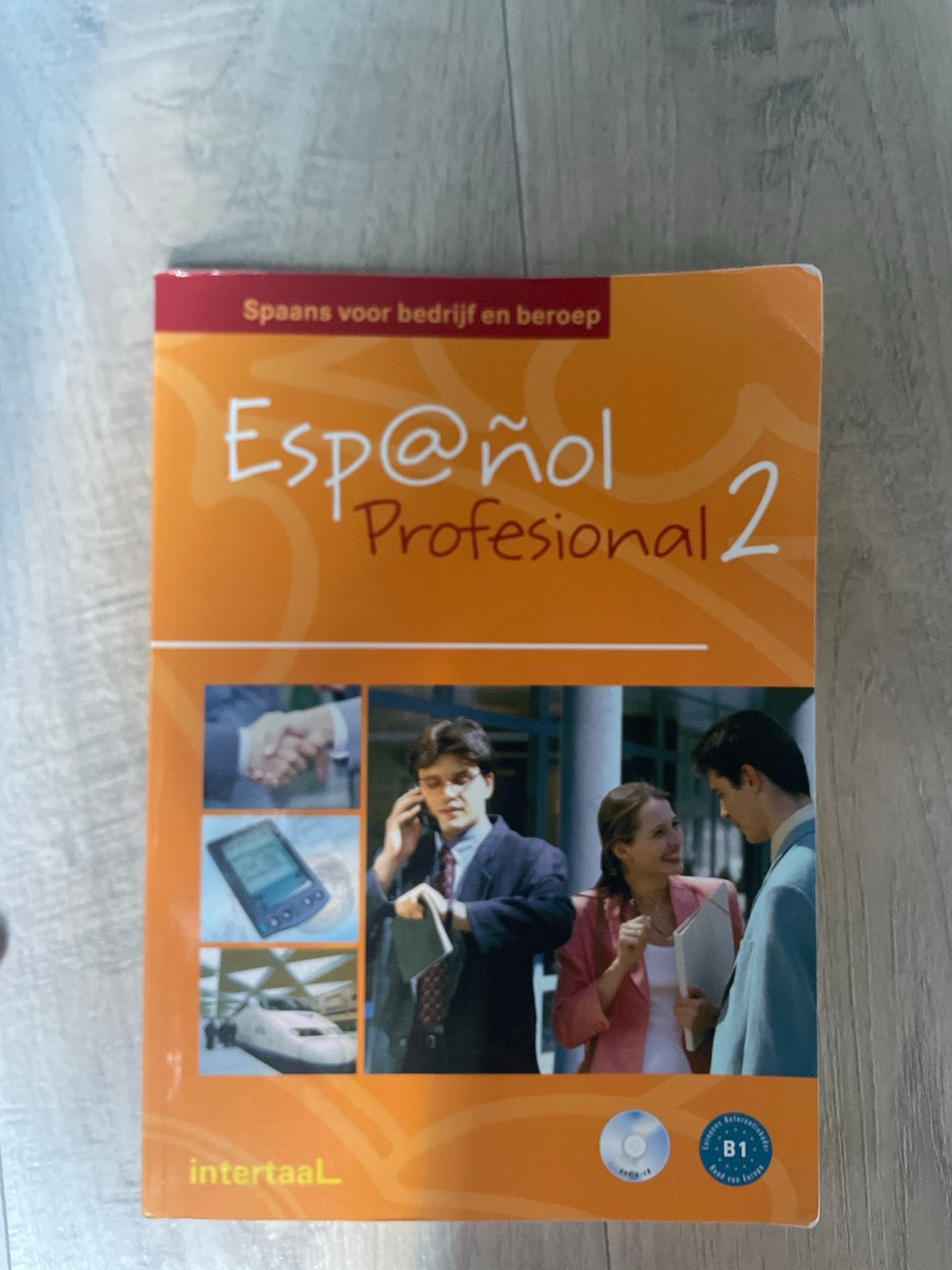 Español Profesional 2 - Spaans voor bedrijf en beroep, Ophalen of Verzenden, Zo goed als nieuw, Non-fictie