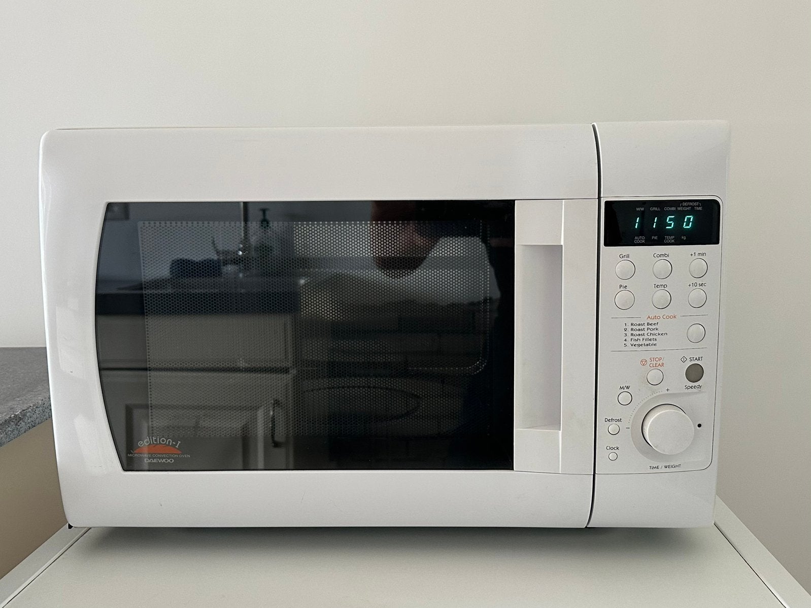 Keurige Daewoo combi magnetron KOC-970T, Witgoed en Apparatuur, Magnetrons, Ophalen, Combimagnetron, Zo goed als nieuw, Draaiplateau