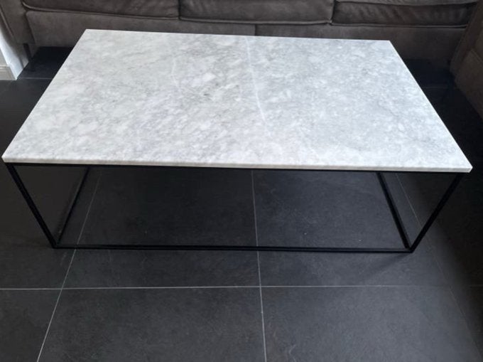Salontafel Bianco Carrara marmer met zwart metalen onderstel, Ophalen, Gebruikt, 100 tot 150 cm, 50 tot 100 cm