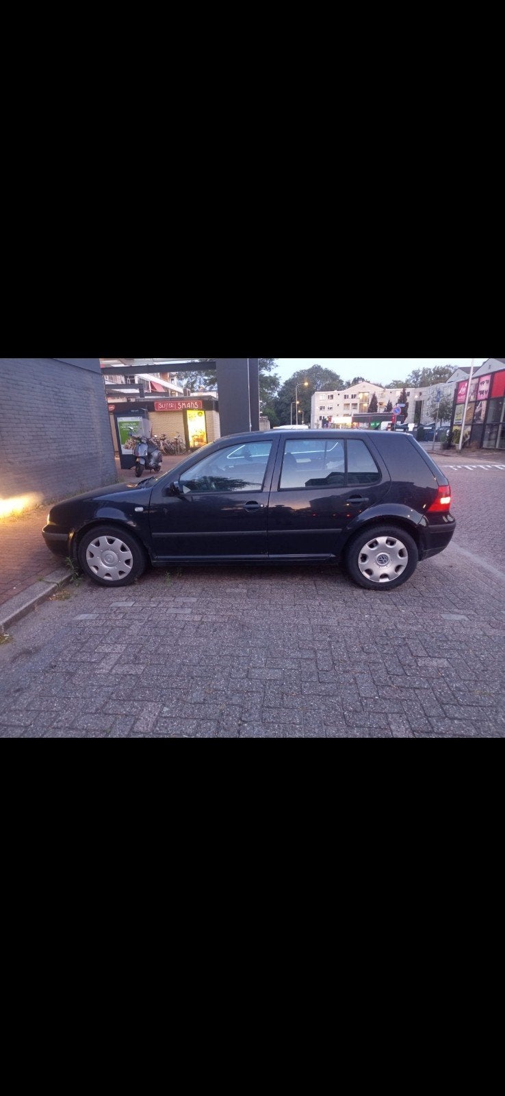 PRIJS VERLAAGDloop/sloop Volkswagen Golf 1.6 77KW 2001 Zwart, Voorwielaandrijving, Stof, 1145 kg, Zwart