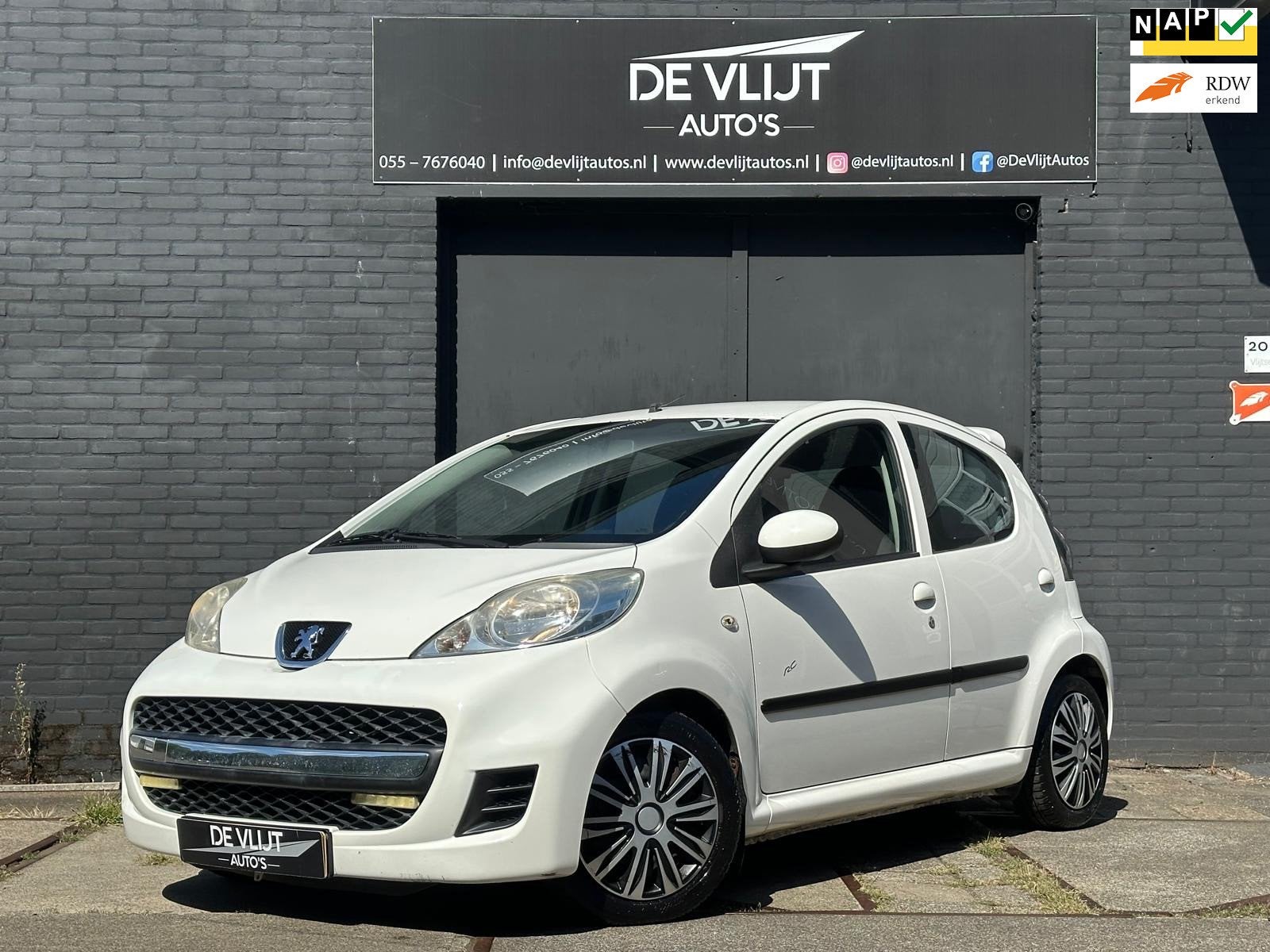 Peugeot 107 1.0-12V XS 5-Drs | Carplay | Airco | cv | isofix, Voorwielaandrijving, Euro 5, Stof, Gebruikt