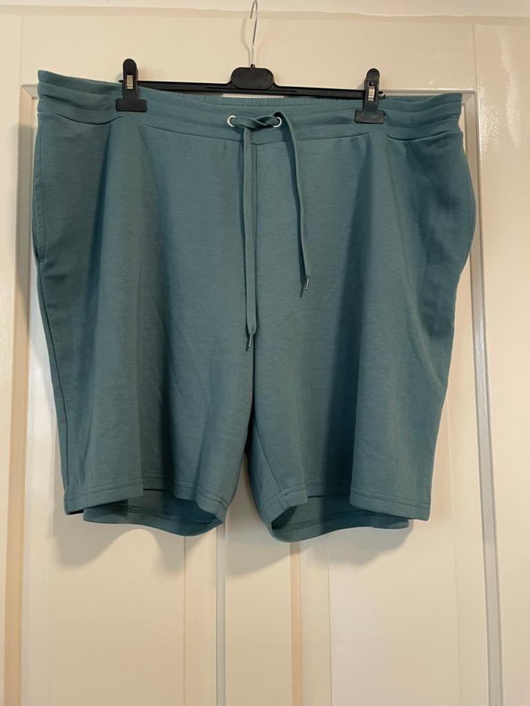 Zizzi korte broek maat 54/56 (XL) zgan, Ophalen of Verzenden, Zo goed als nieuw, Groen, Broek of Spijkerbroek