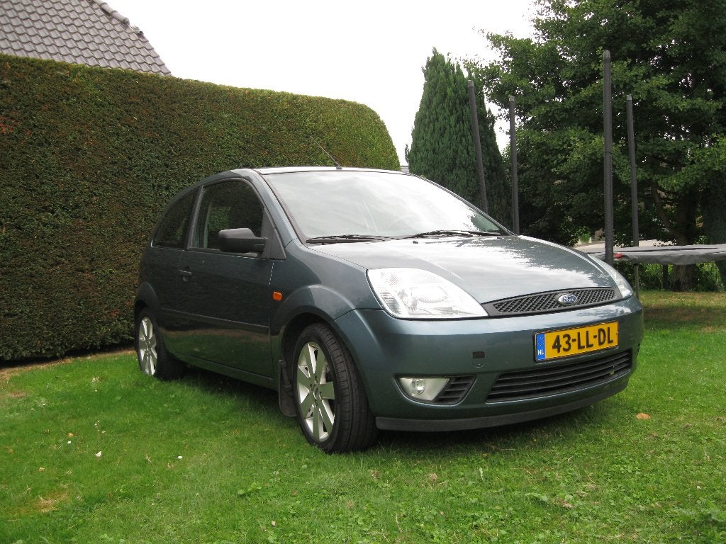 Ford Fiësta 1.4 16V 3DR 2003 Groen, Auto's, Voorwielaandrijving, Stof, 40 €/maand, 4 cilinders