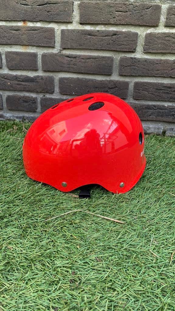 Triple eight skate ss helm, Fietsen en Brommers, Fietsaccessoires | Fietshelmen, Ophalen of Verzenden, Nieuw, L, Heer of Dame