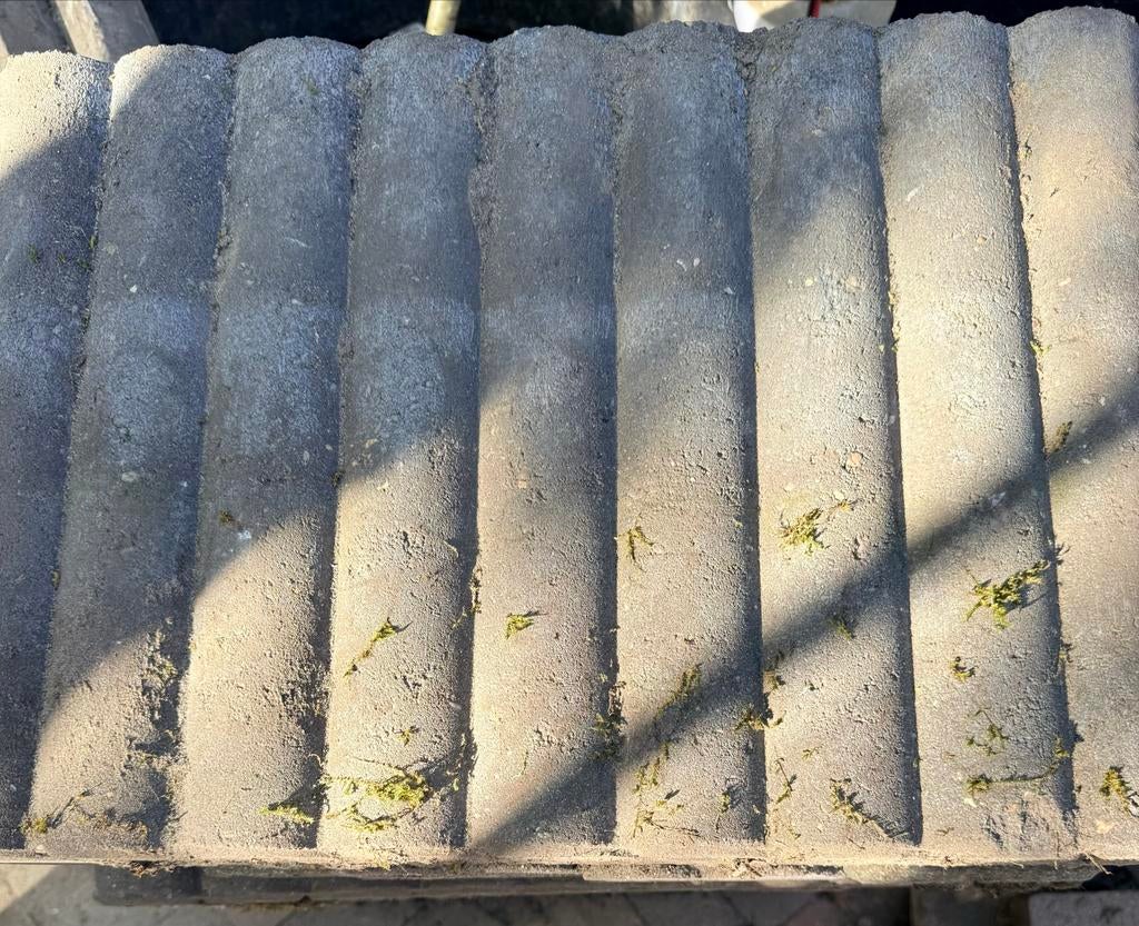 Betonnen paaltjes, Ophalen