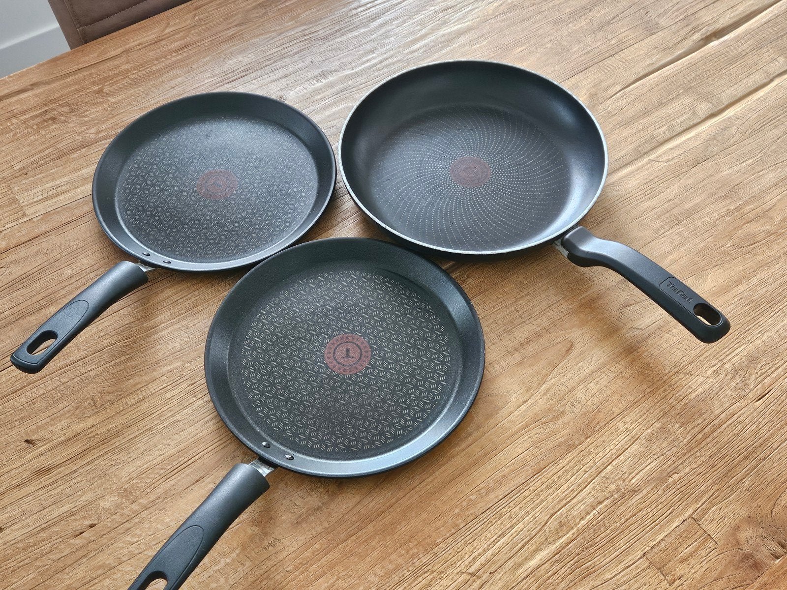 Set van 3 Tefal koekenpannen met antiaanbaklaag, Koekenpan, Antiaanbaklaag, Aluminium, Ophalen of Verzenden
