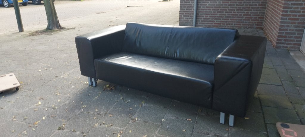 Bank  zwart, 3-zits, Ophalen, Gebruikt, Driepersoons, Rechte bank