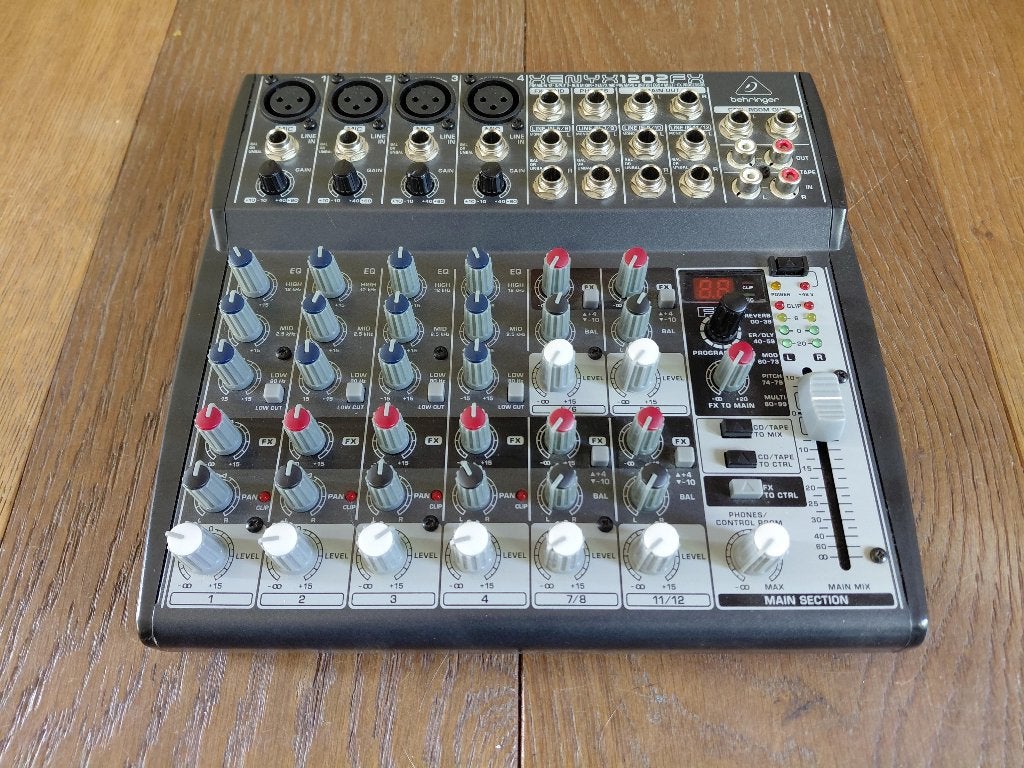 Behringer Xenyx 1202SFX mengpaneel met effecten, Muziek en Instrumenten, Ophalen of Verzenden, Zo goed als nieuw, 10 tot 20 kanalen