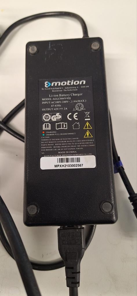 Emotion Fietsacculader 36V Batavus 5-pins, Fietsen en Brommers, Ophalen