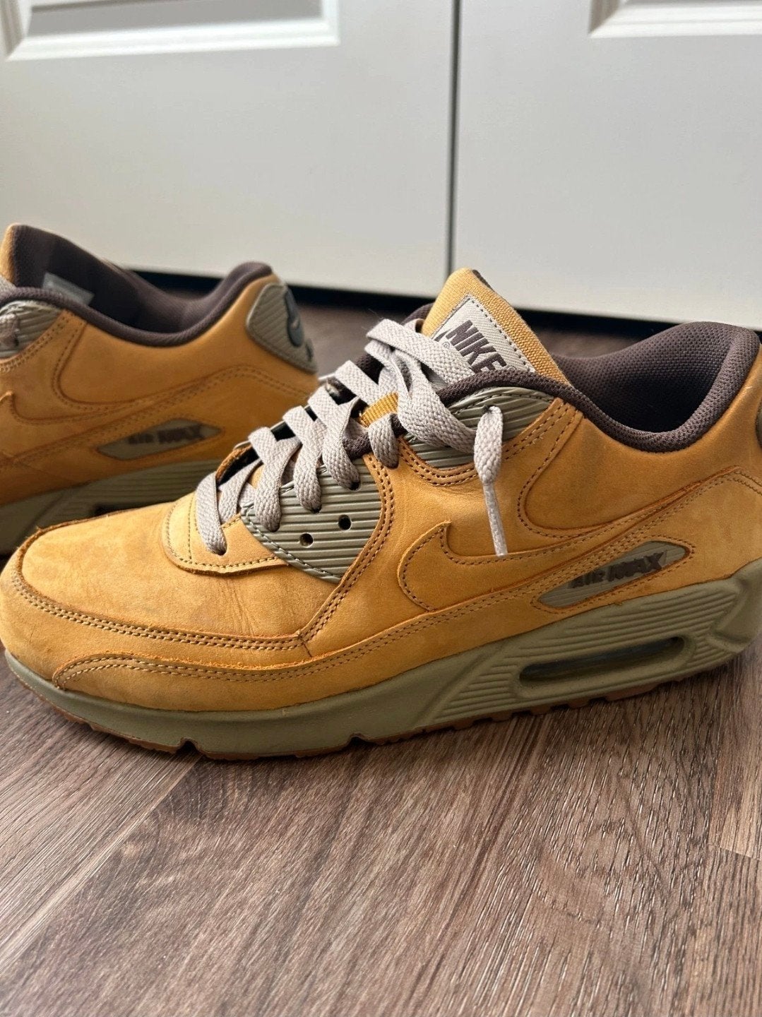 Nike Air Max 90 sneakers - Tarwekleurig  maat 42, Ophalen, Overige kleuren, Nike, Sneakers of Gympen