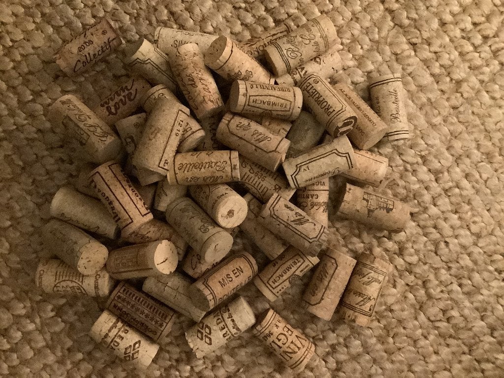 50 echte kurken uit wijnflessen., Ophalen, Gebruikt