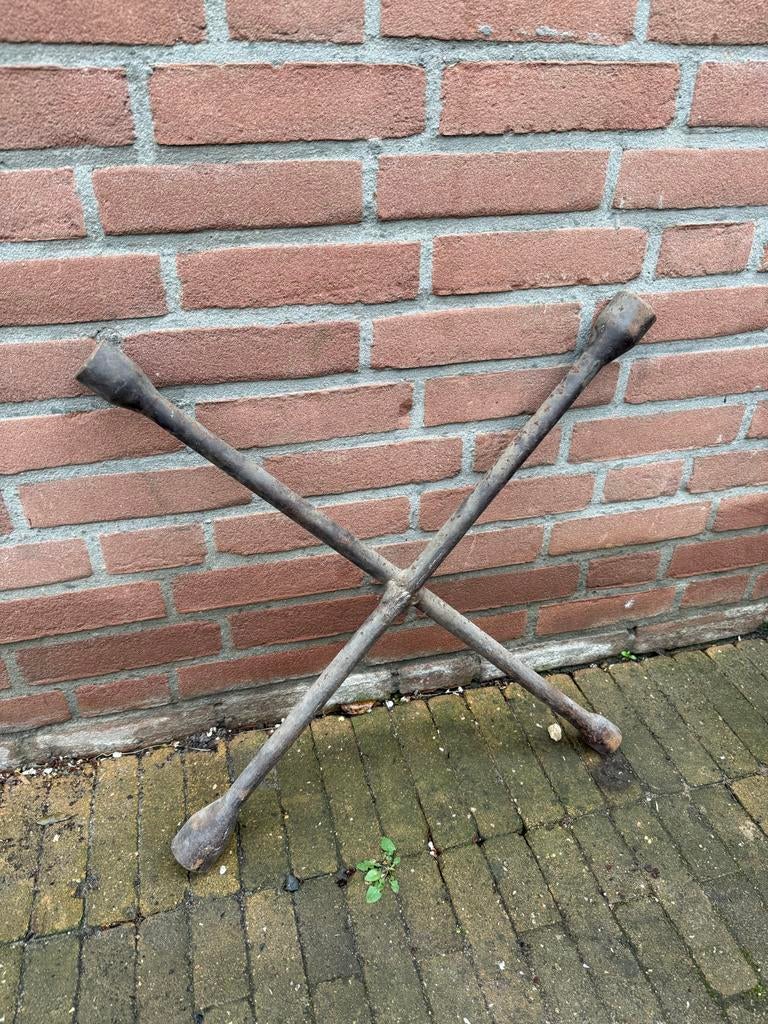 Robuuste wielsleutel voor vrachtwagen of tractor, Auto diversen, Autogereedschap, Ophalen of Verzenden, Gebruikt