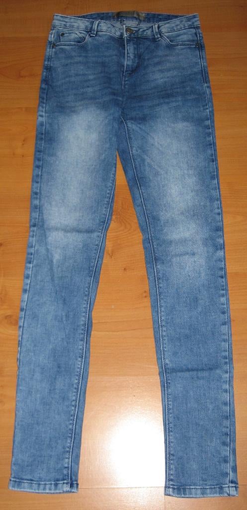 Clockhouse super skinny 36 regular C&A., Blauw, Ophalen of Verzenden, Zo goed als nieuw, W28 - W29 (confectie 36)