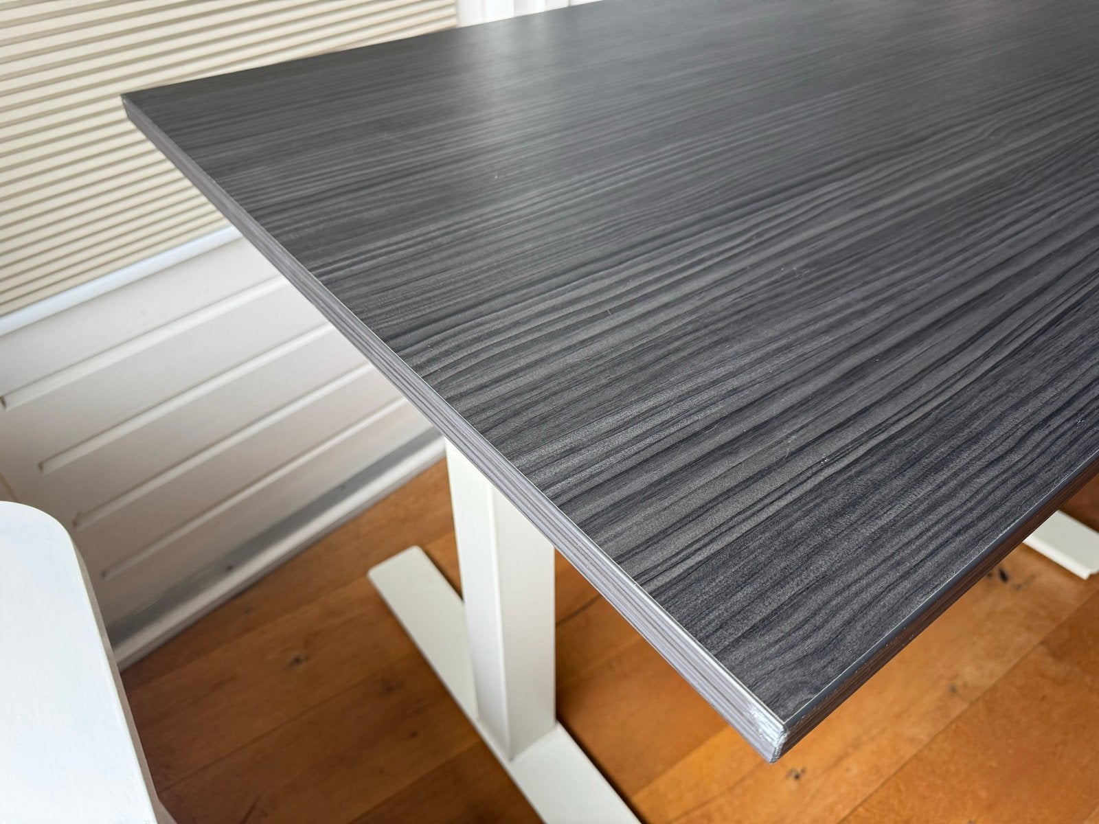 Zit-sta bureau 120x80 cm - Elektrisch verstelbaar, Ophalen, Elektrisch, Spaanplaat of MDF, Zo goed als nieuw