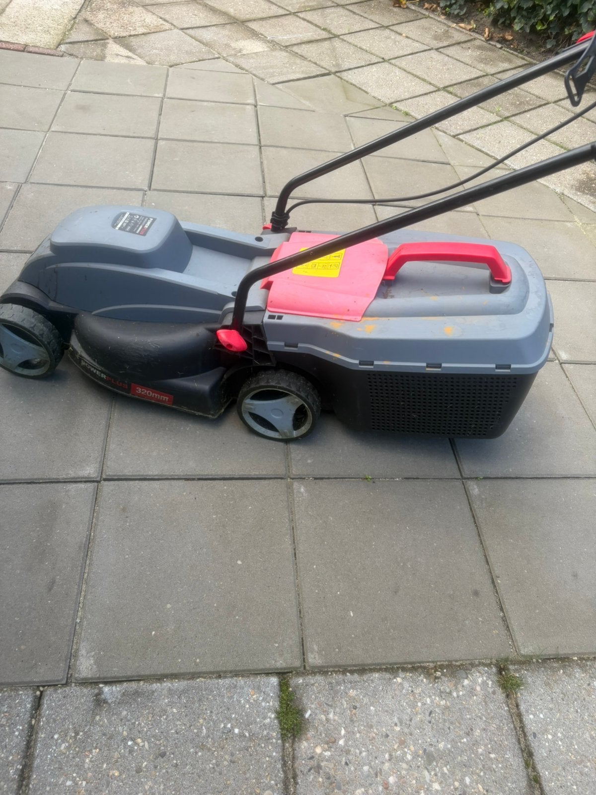 Teab grasmaaiers, Ophalen, Gebruikt