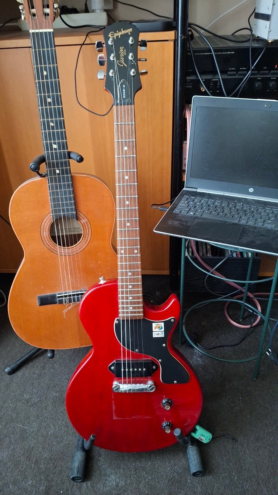 epiphone junior gibson, Muziek en Instrumenten, Snaarinstrumenten | Gitaren | Elektrisch, Ophalen, Zo goed als nieuw, Solid body