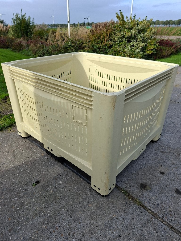 Hooibak - Slowfeeder - Plastic, Ophalen, Zo goed als nieuw