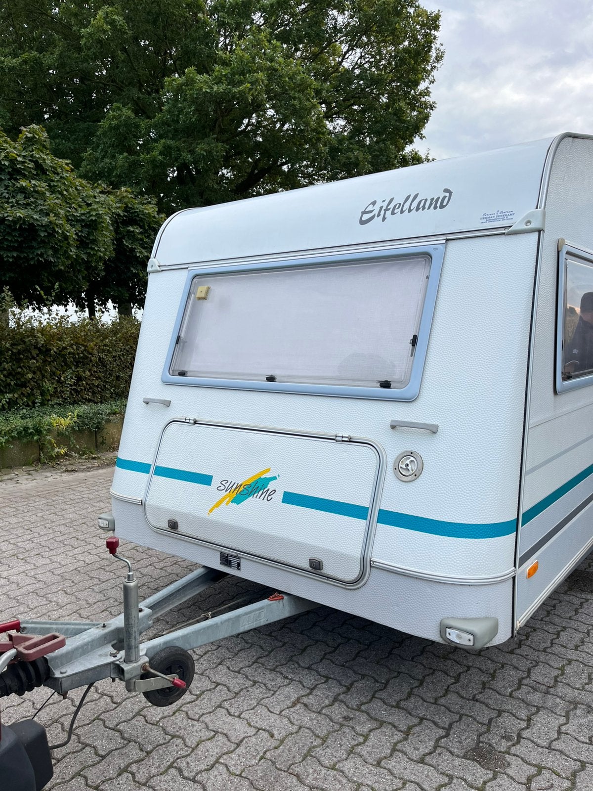 Eifelland caravan, Rondzit, Frans bed, 4 tot 5 meter, Openslaande ramen