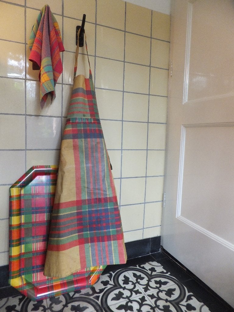 leuke vintage matching keukenset dienblad schort keukendoek, Huis en Inrichting, Keuken | Textiel, Gebruikt, Ophalen of Verzenden