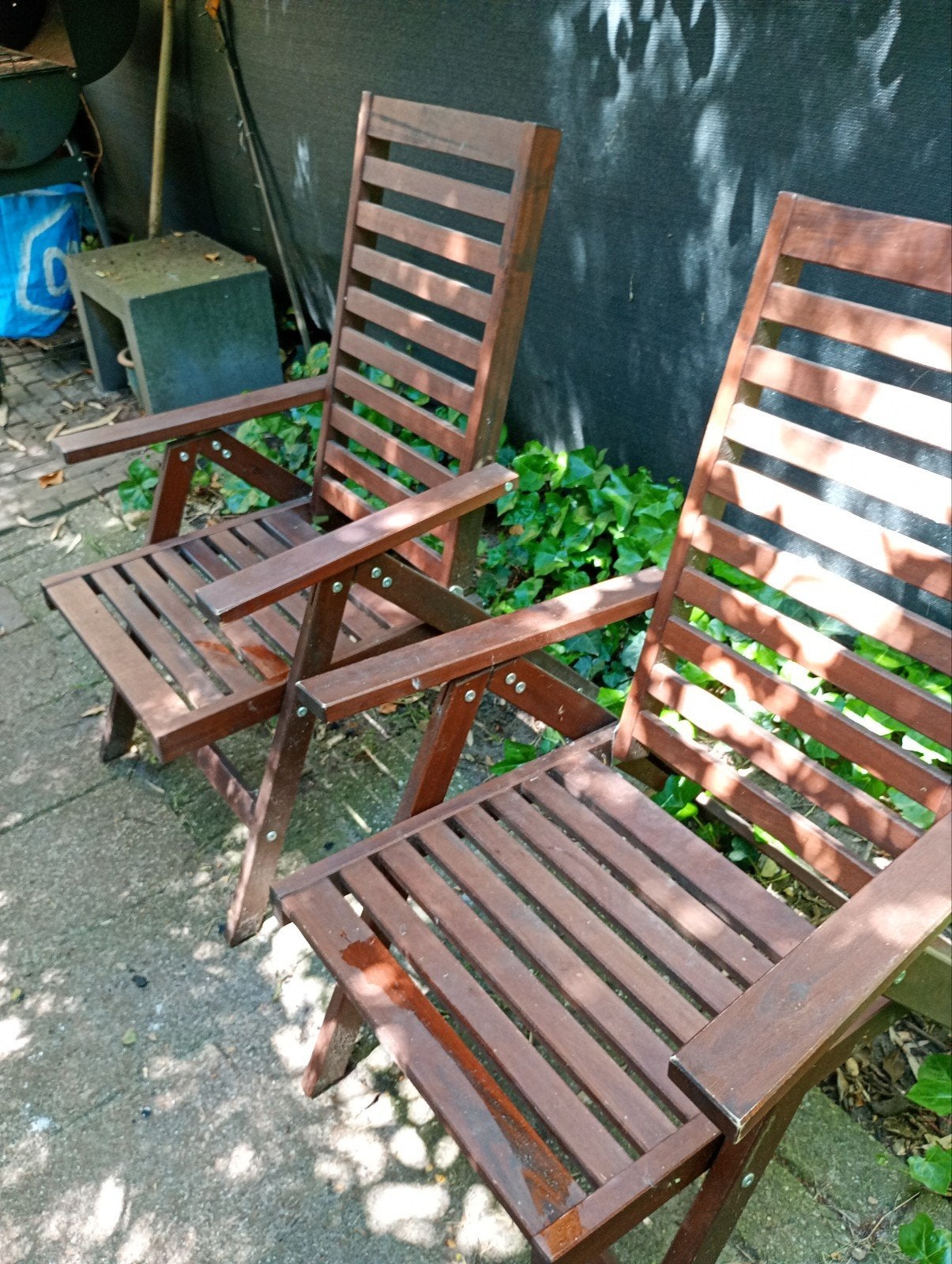 Twee verstelbare houten tuinstoelen, Ophalen, Gebruikt, Hout, Inklapbaar