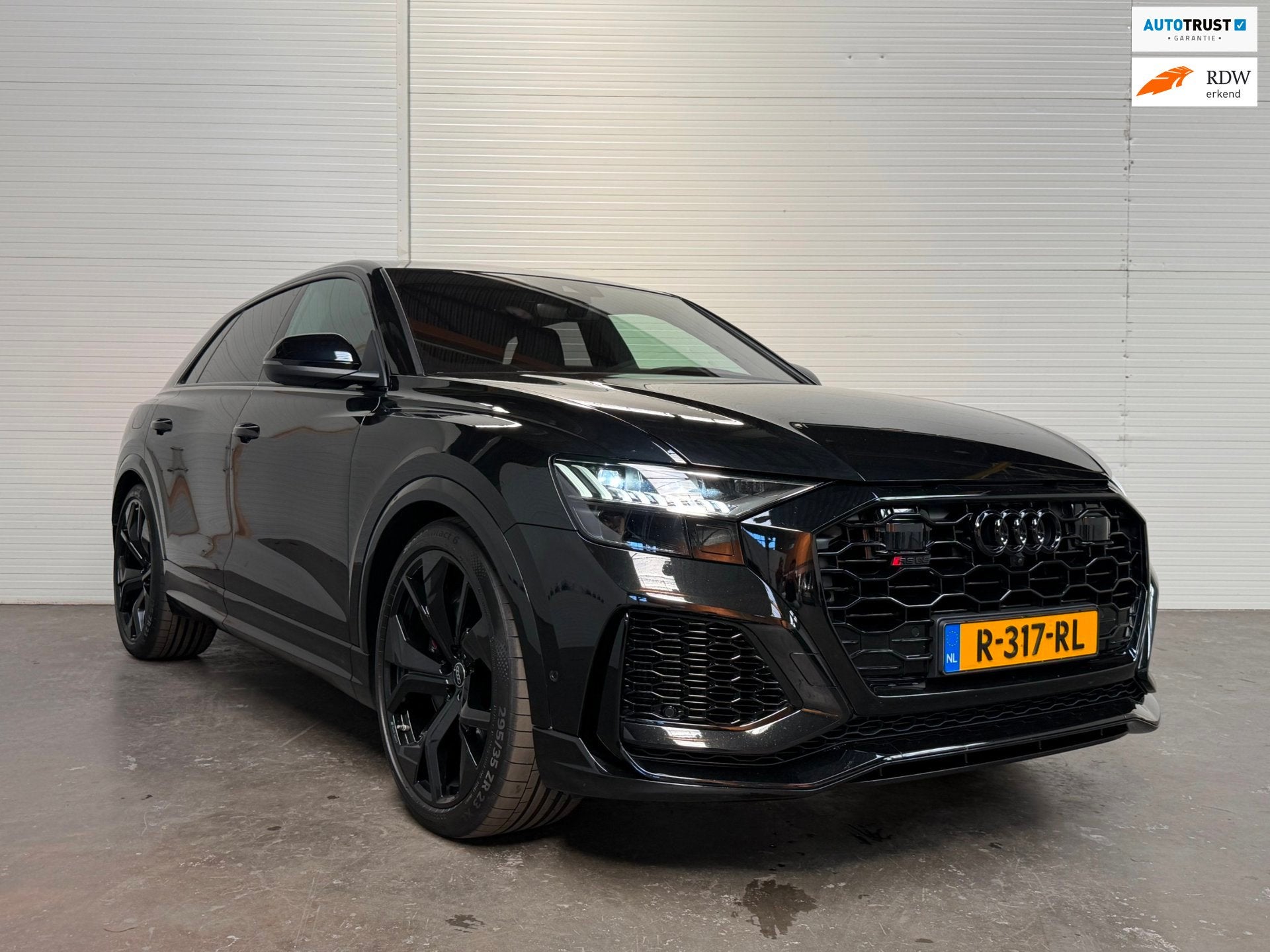 Audi Q8 4.0 TFSI RS Q8 quattro Keramisch / Dynamic / Audi Ex, Auto's, Dealer onderhouden, Gebruikt, Zwart, Bedrijf