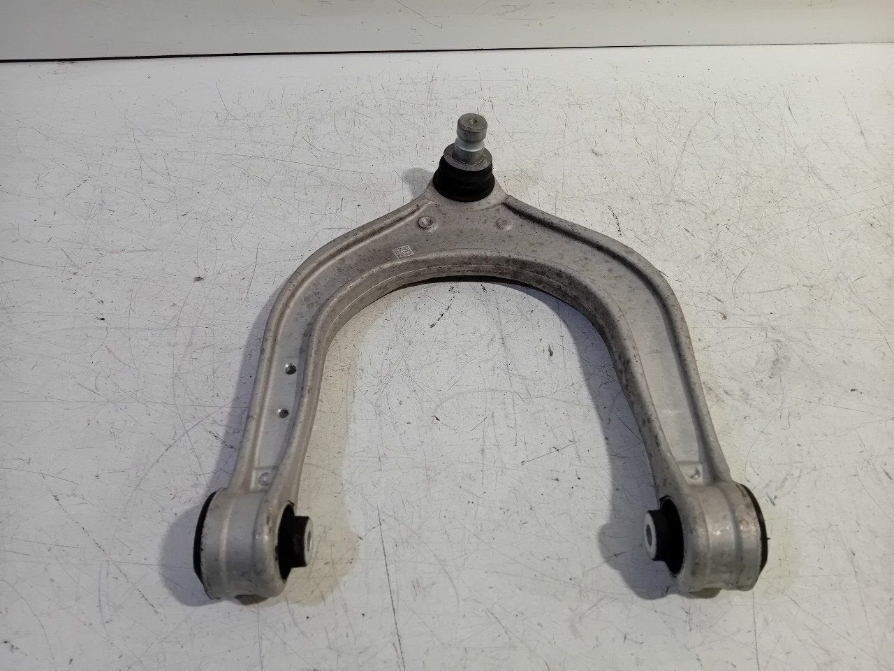 Draagarm rechts voor BMW iX, Onderdelen@venauto.nl, Van der Ven Autorecycling B.V., Gebruikt, Ettenseweg 76, 4706 PB Roosendaal, The Netherlands