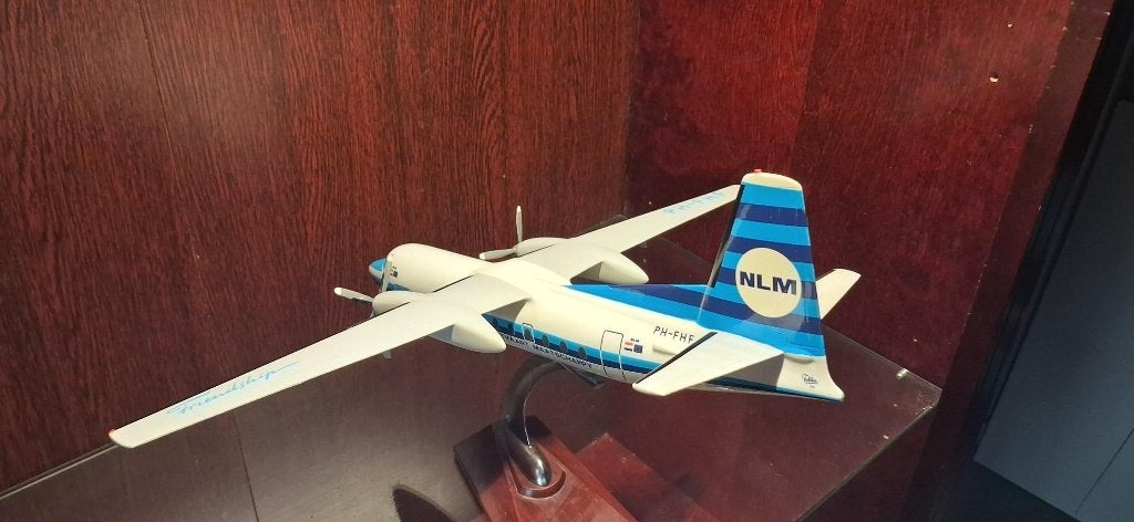 Fokker F27 Friendship NLM Schaalmodel Vliegtuig, Ophalen of Verzenden, Zo goed als nieuw, Schaalmodel