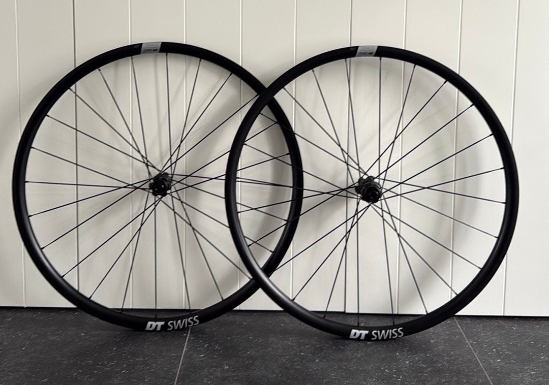 DT Swiss G 1800 gravelset 28” XDR / HG - Zo goed als nieuw, Gravelbike, Stuur, Ophalen of Verzenden, Zo goed als nieuw