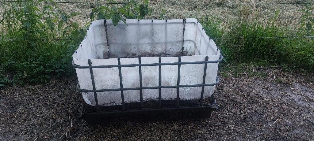 Hooibak met rek, Dieren en Toebehoren, Ophalen, Gebruikt, Voerbak/-ton
