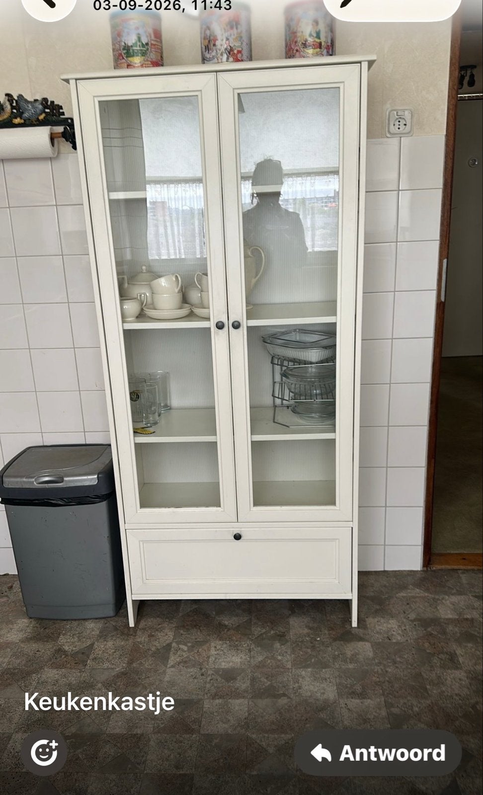 Ikea smadal kast met glazen deuren en lade, Huis en Inrichting, Ophalen, Gebruikt