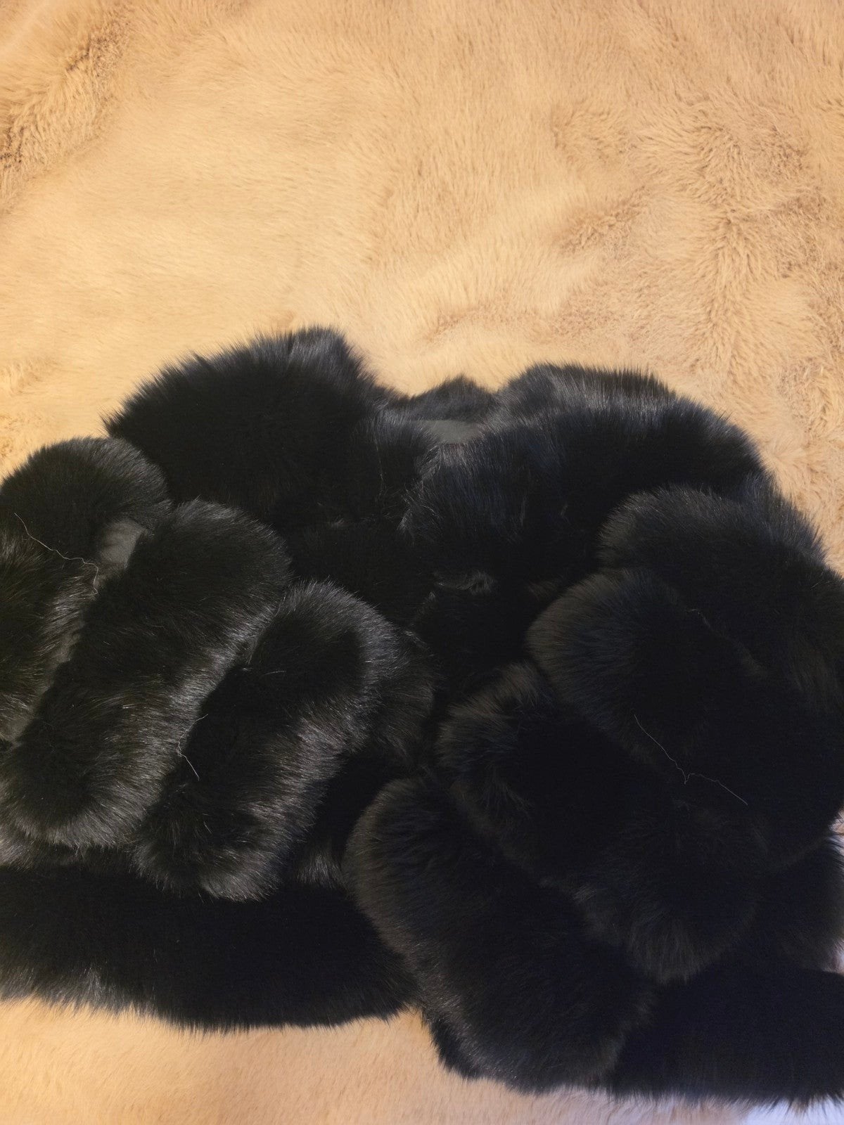 Zwarte Royal Fur Bontjas - Nieuw met label, Maat 38/40 (M), Royal Fur, Zwart, Nieuw