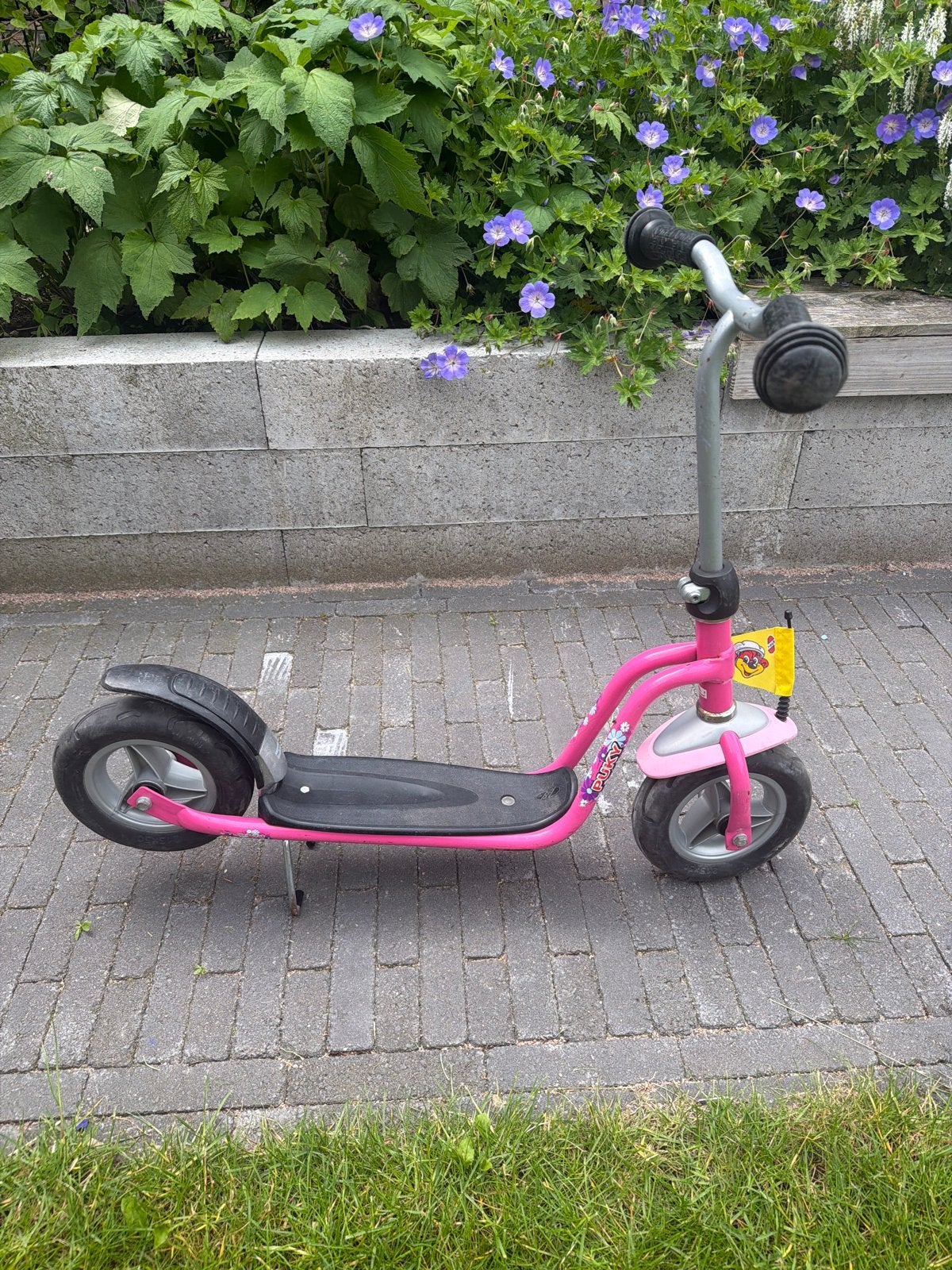 Roze Kinderstep Puky 70 cm hoog, Ophalen of Verzenden, Gebruikt, Gewone step