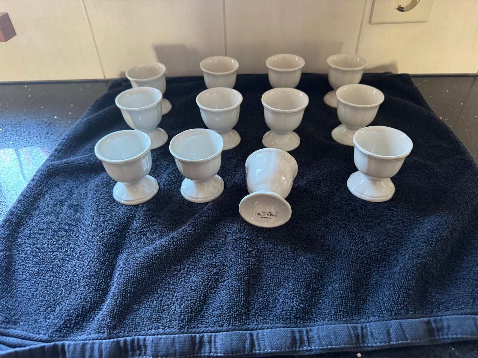 Villeroy & Boch Manoir  12 eierdopjes, Antiek en Kunst, Ophalen
