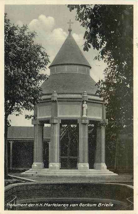 301-357-009 Brielle Monument der HH Martelaren van Gorkum, Verzenden, Voor 1920, Zuid-Holland