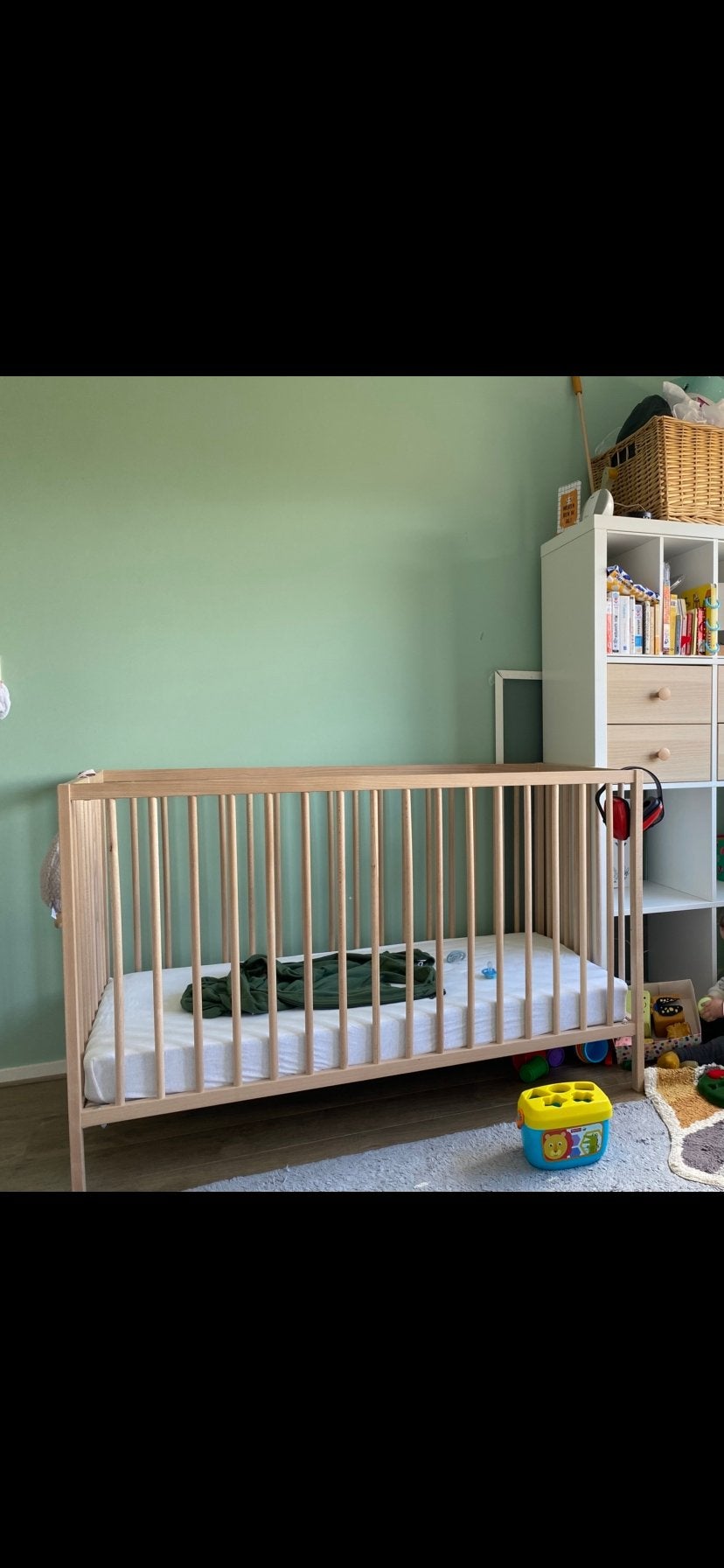 IKEA SNIGLAR Ledikant met DRÖMMANDE matras + 2 lakens, Ophalen, Zo goed als nieuw, Ledikant