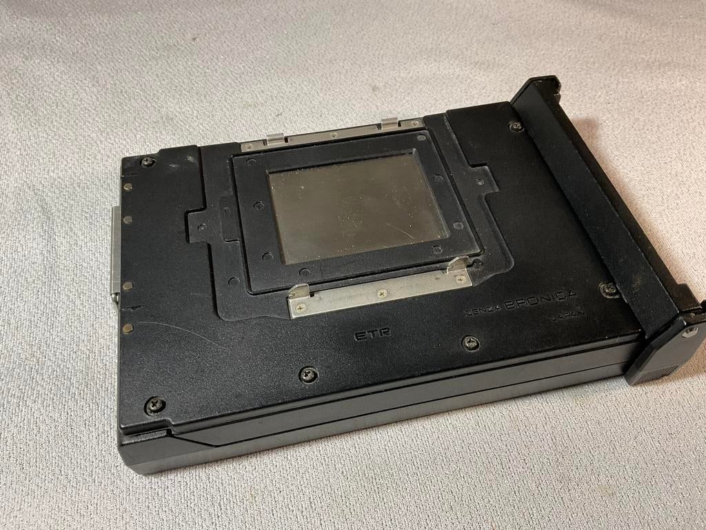een polaroid achterwand voor BRONICA ETR, Ophalen of Verzenden, 1940 tot 1960
