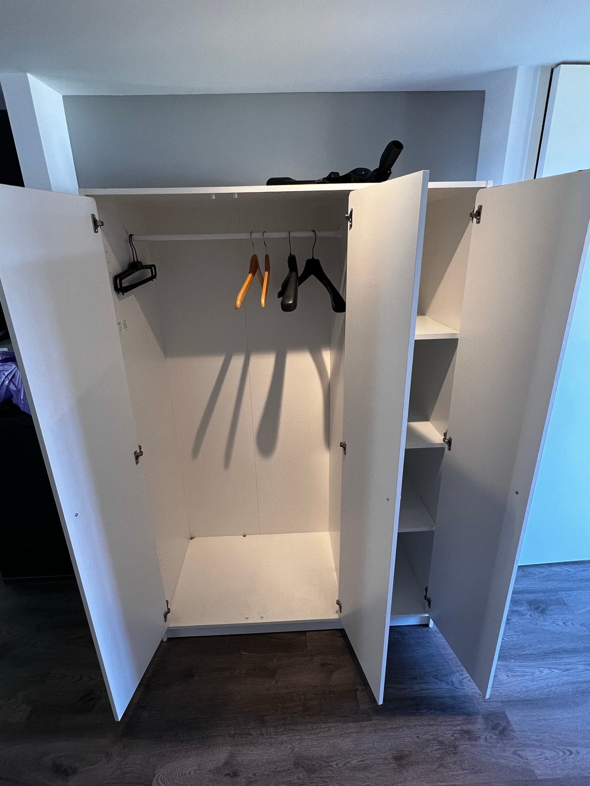 Witte Ikea Kleppstad kledingkast met hang- en legruimte, Ophalen, Gebruikt, 100 tot 150 cm, 150 tot 200 cm