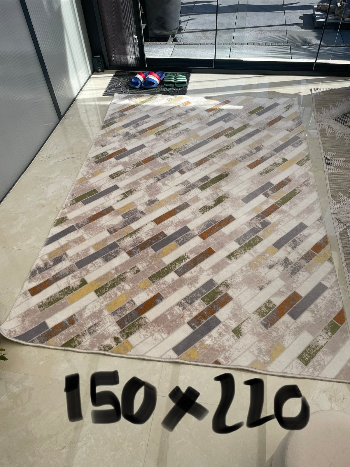 Tapijt met antislip zo goed als nıeuw, Ophalen, Zo goed als nieuw, Minder dan 5 m², Tapijt