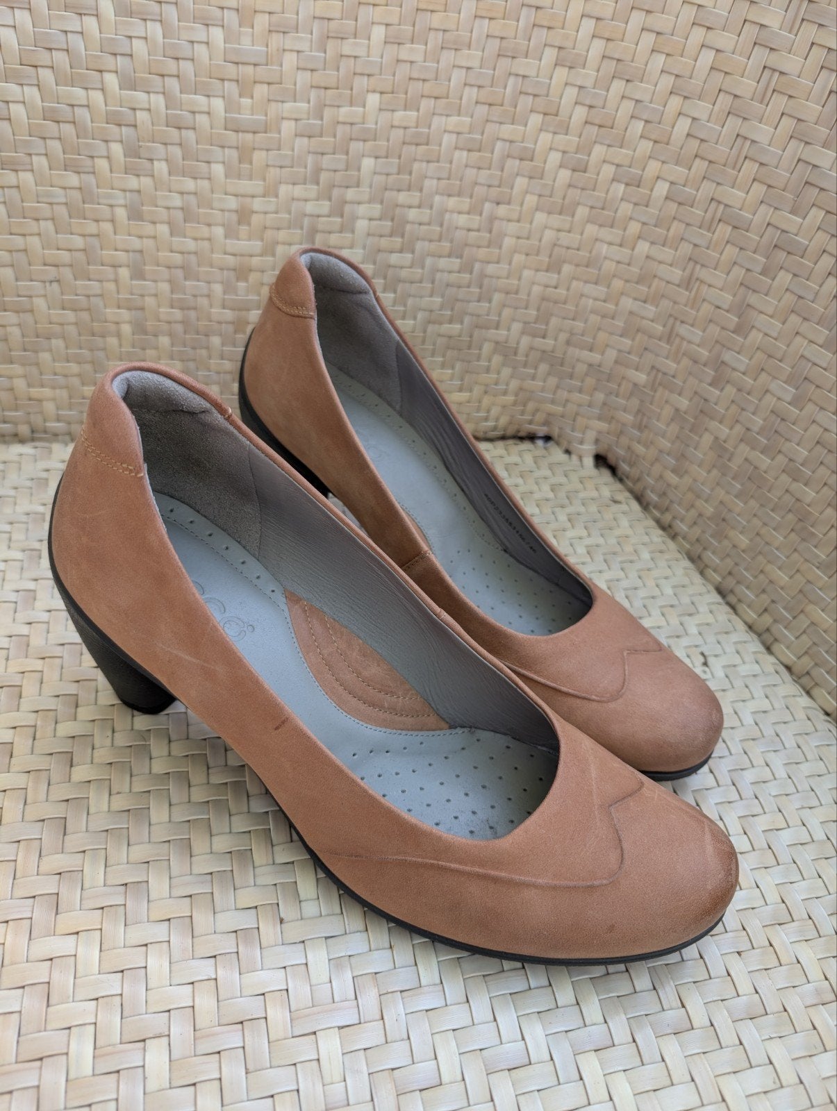 Ecco pumps maat 40 - Zo goed als nieuw, Kleding | Dames, Schoenen, Ecco, Pumps, Bruin, Ophalen of Verzenden