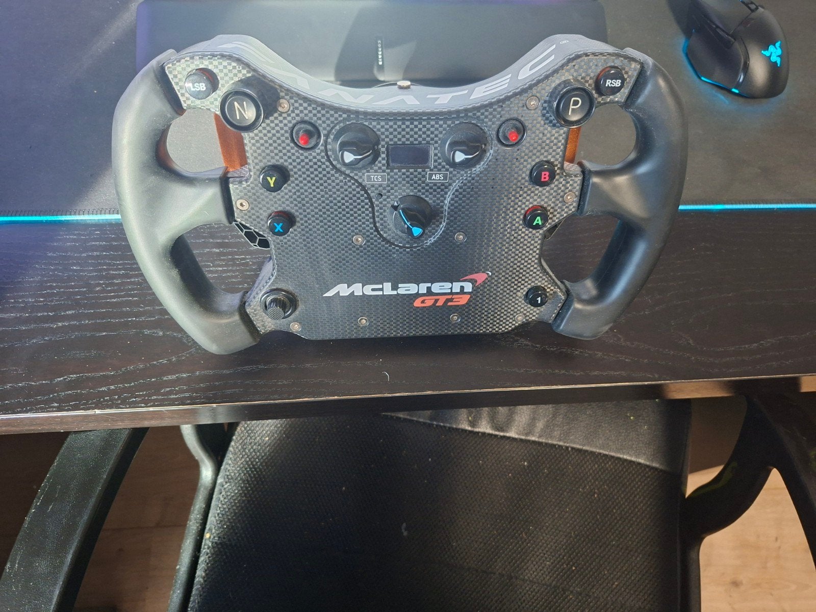 Fanatec McLaren GT3 stuurwiel en pedalen set, Spelcomputers en Games, Ophalen of Verzenden, Zo goed als nieuw, Simulatie