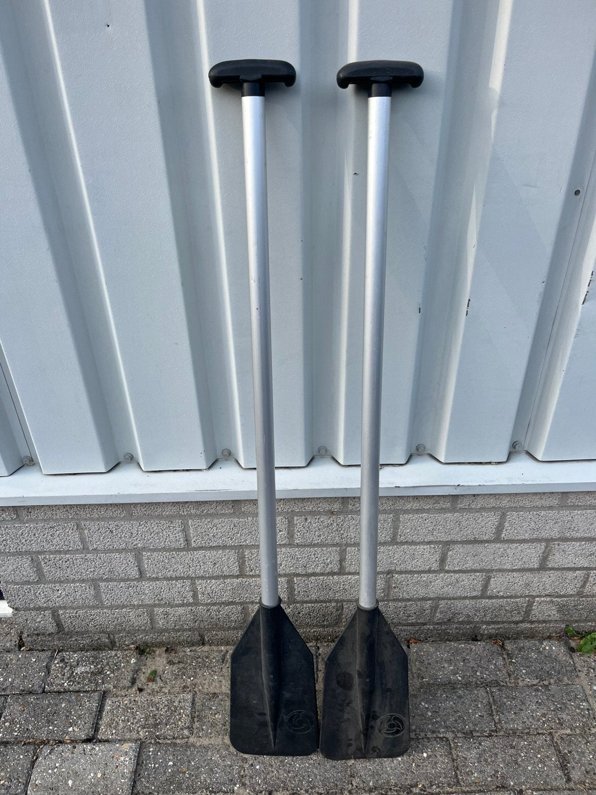 Mooie nieuwe aluminium/kunstof peddels enkelbladig, Ophalen, Nieuw, Enkelbladige peddel