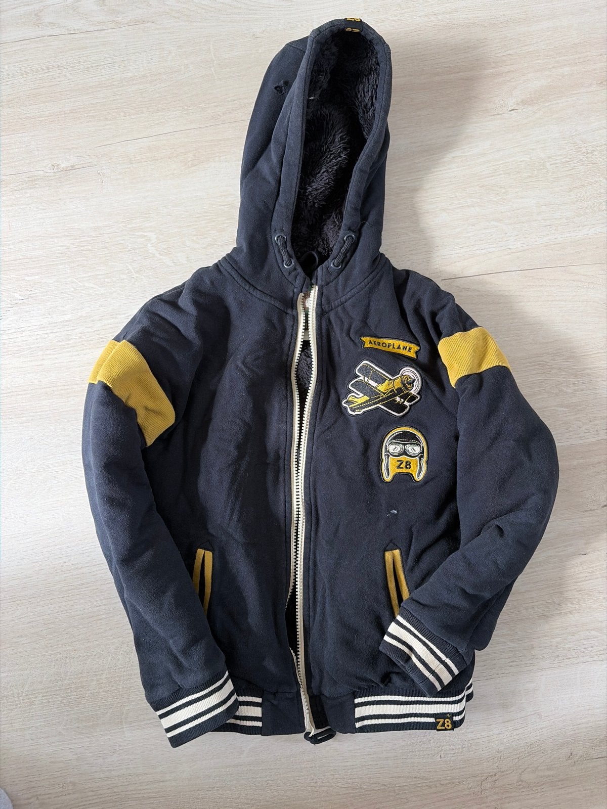 Z8 Borgvest met capuchon 128-134, Ophalen, Gebruikt, Jongen, Trui of Vest