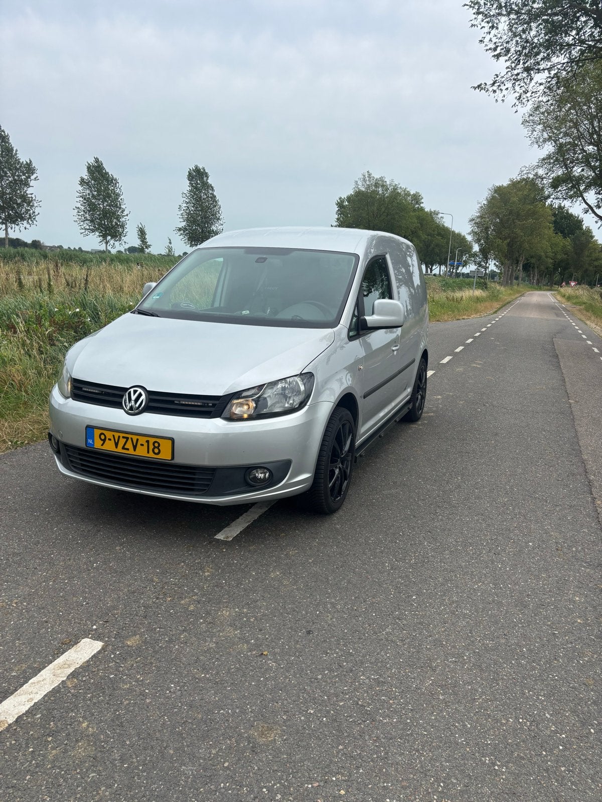Volkswagen Caddy 1.6 D 75KW 2013, Auto's, Voorwielaandrijving, 4 cilinders, 700 kg, Volkswagen